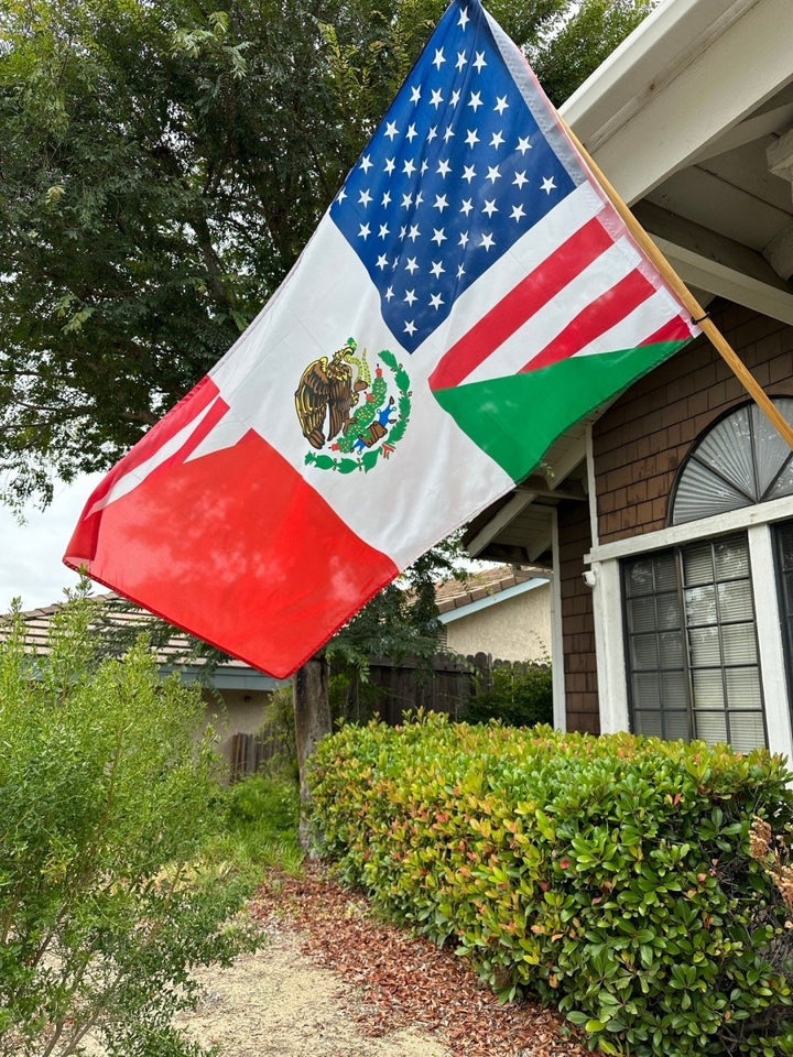 Two Nations, One Flag : Celebrate the Unity of Mexico and USA - Tradicion Mexicana