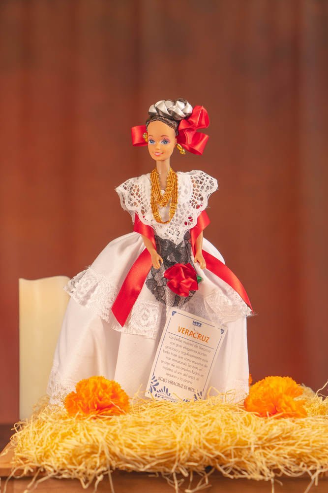 Veracruz Mexican Doll - Tradicion Mexicana