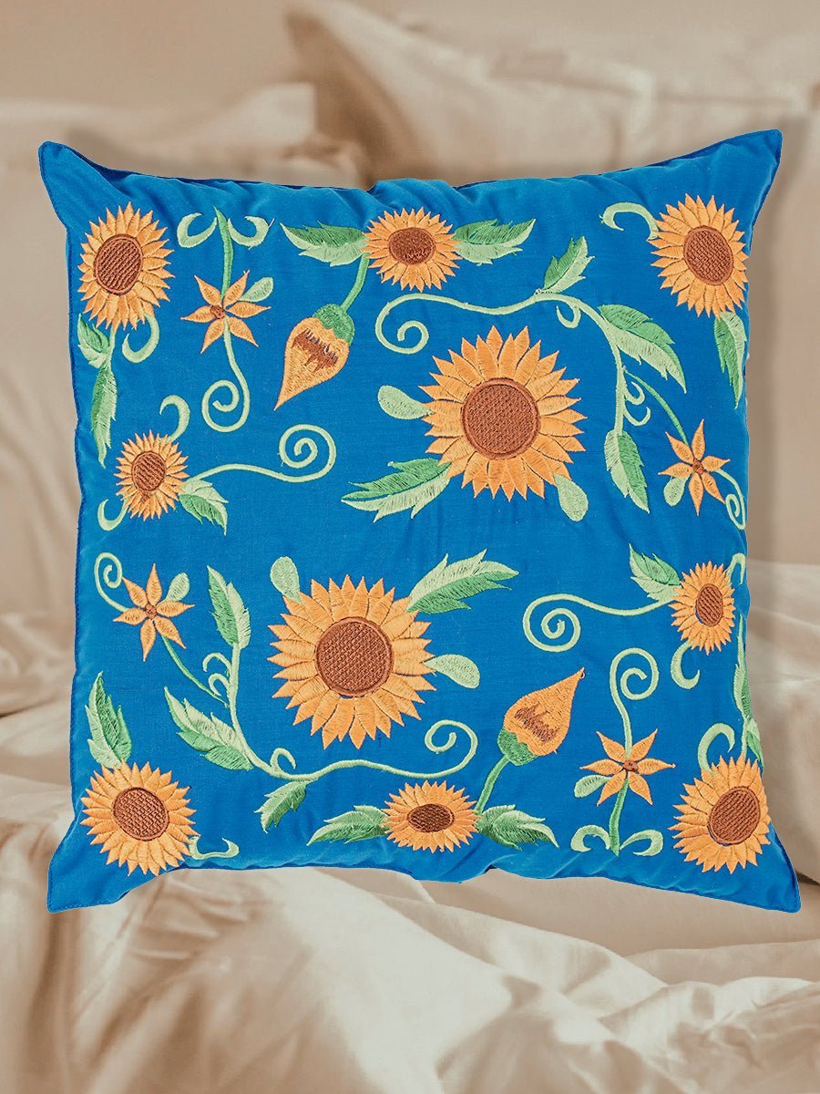 Artesanal Pillow Case - Tradicion Mexicana