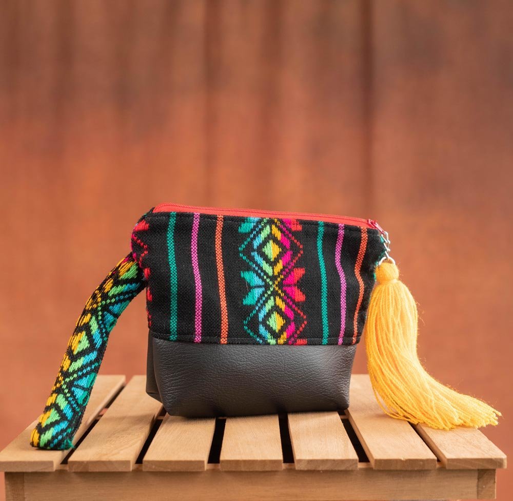 Cambaya Artesanal Multiuse Pouch - Tradicion Mexicana