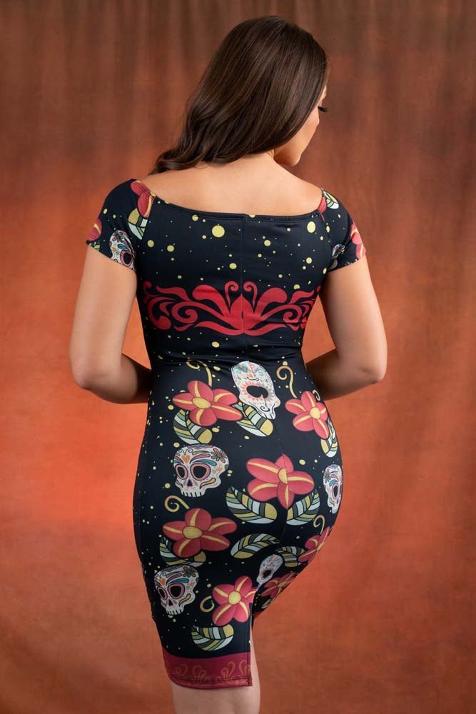 CLEARANCE Vestido Diseño Dia de Los Muertos - Tradicion Mexicana