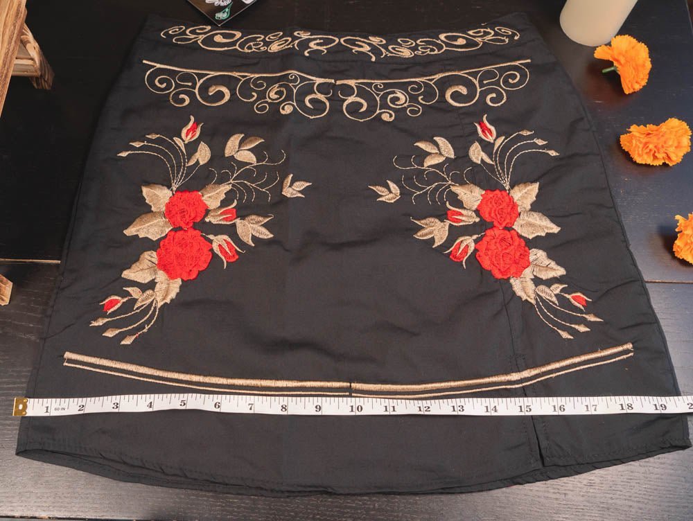 Falda Vaquera - Womens Embroidered Skirt - Black - Tradicion Mexicana