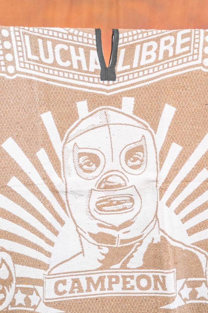 Luchador super warm poncho - Tradicion Mexicana