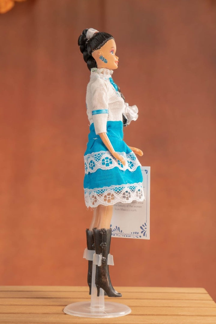 Nuevo Leon Mexican Doll - Tradicion Mexicana