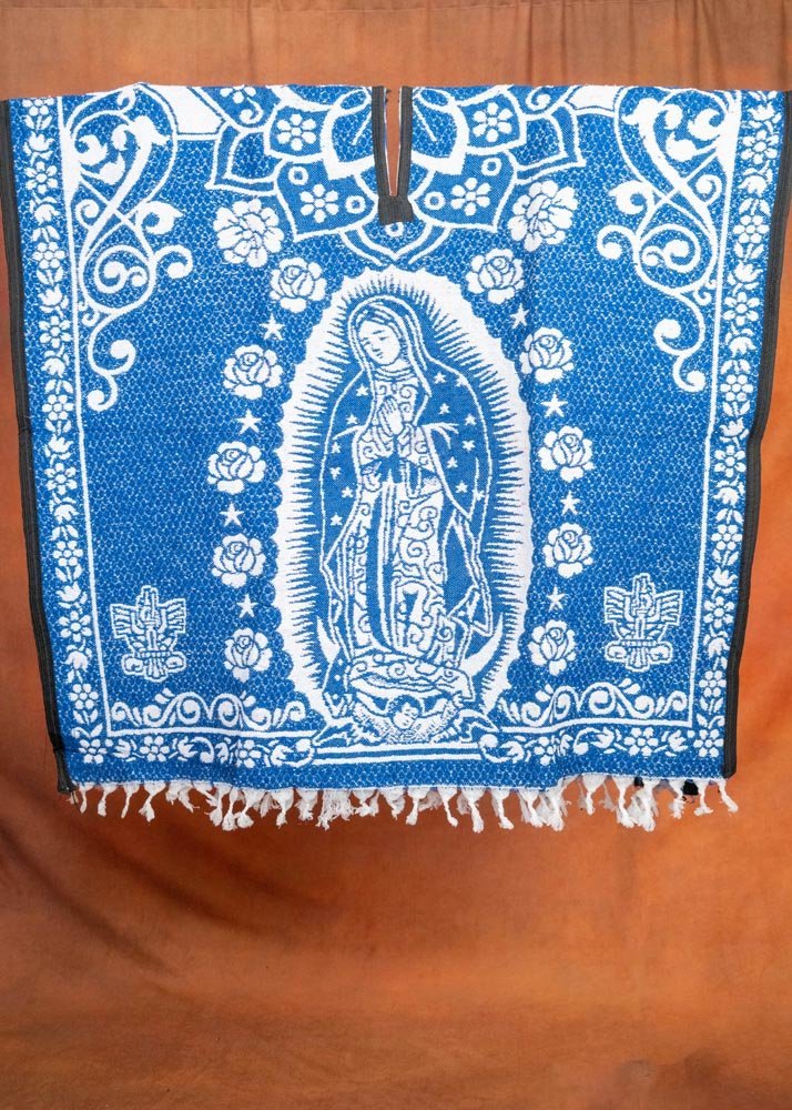 Virgen De Guadalupe super warm poncho - Tradicion Mexicana