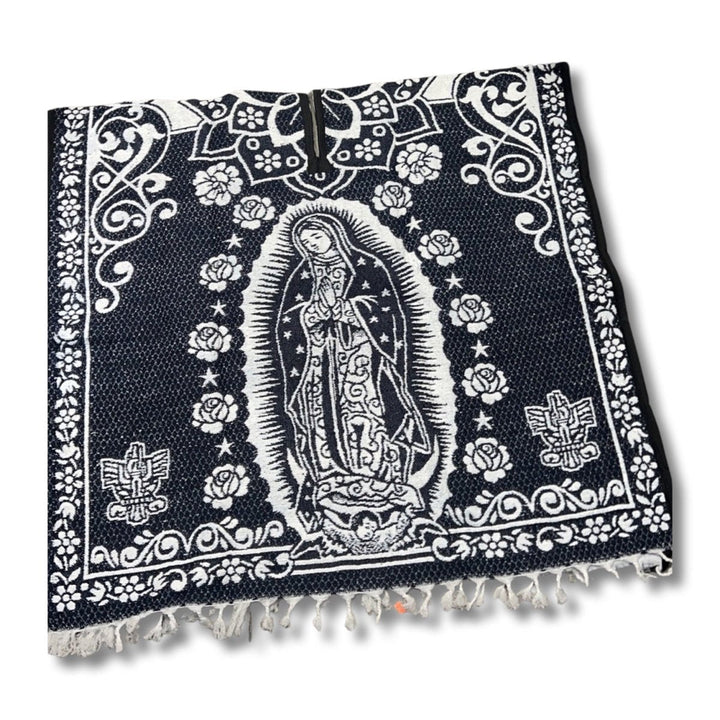 Virgen De Guadalupe super warm poncho - Tradicion Mexicana